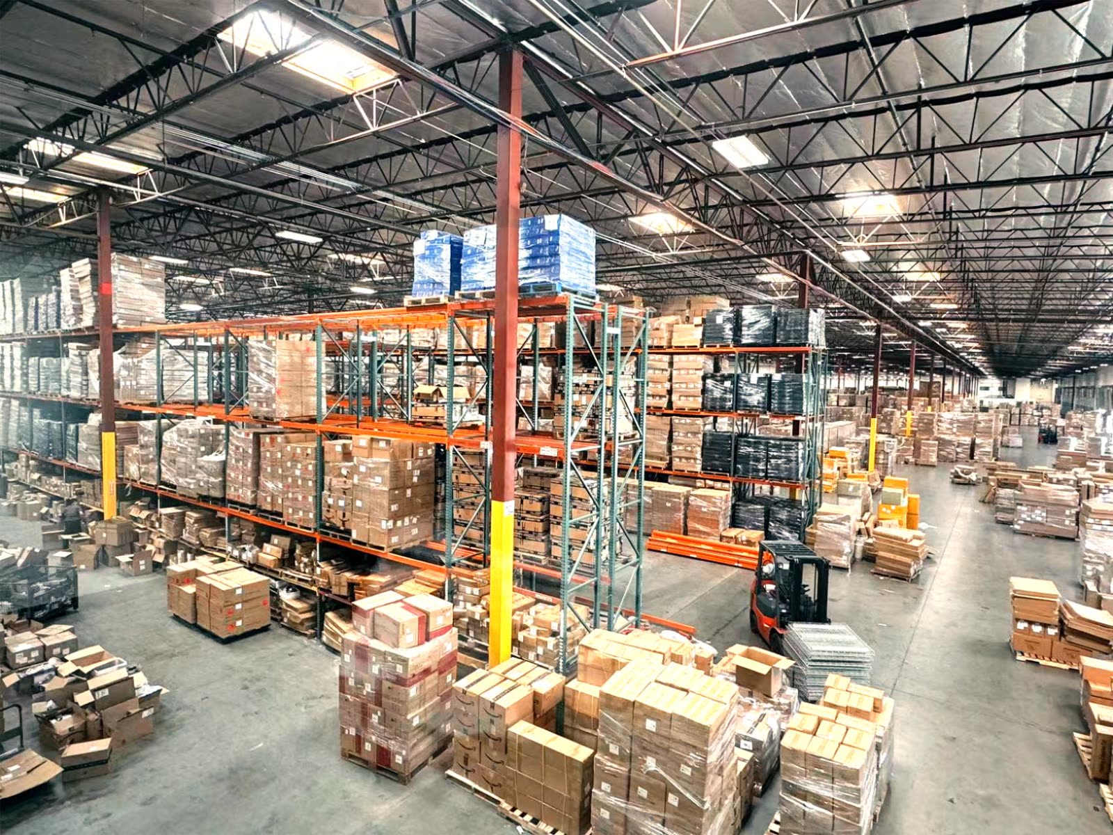 North America warehouse logistics operation
